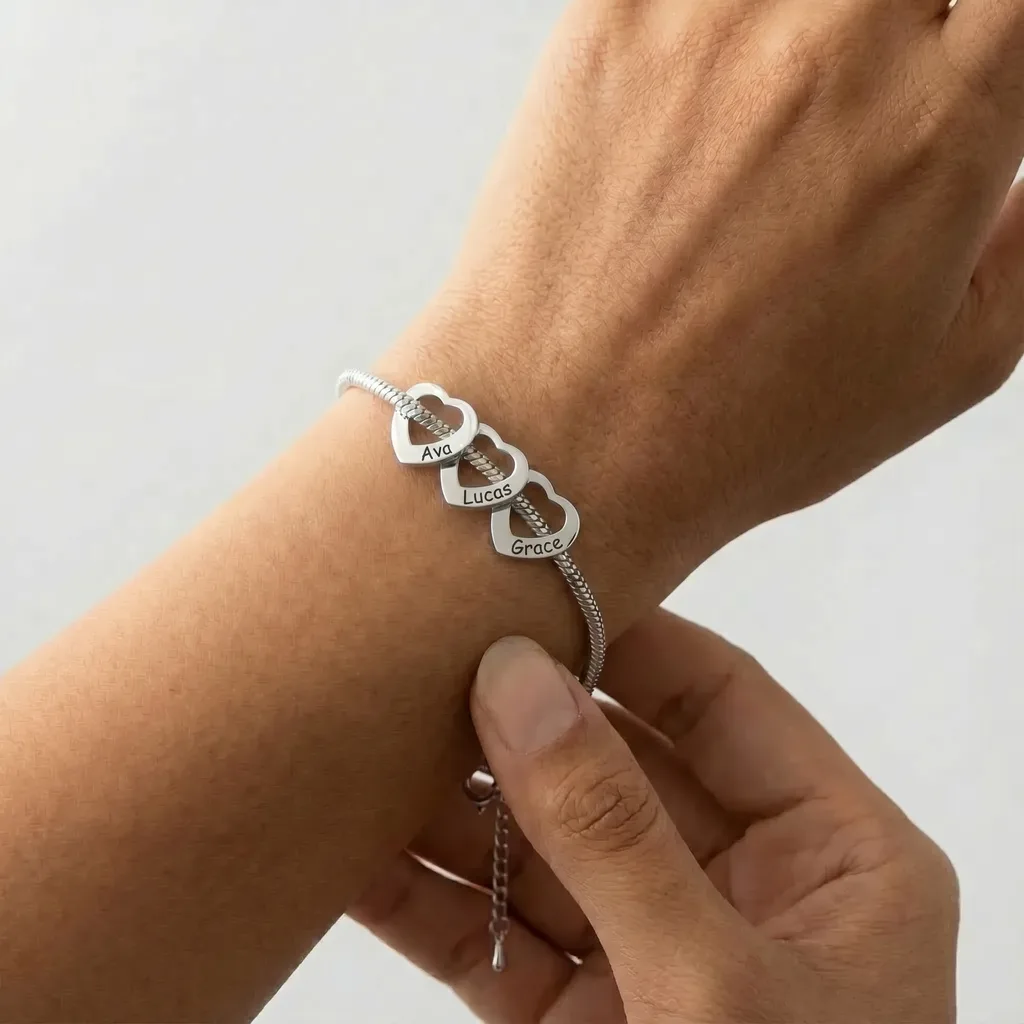 Personalized Name Heart Bracelet for Women – Engraved Charm Bracelet Gift – Bild 6