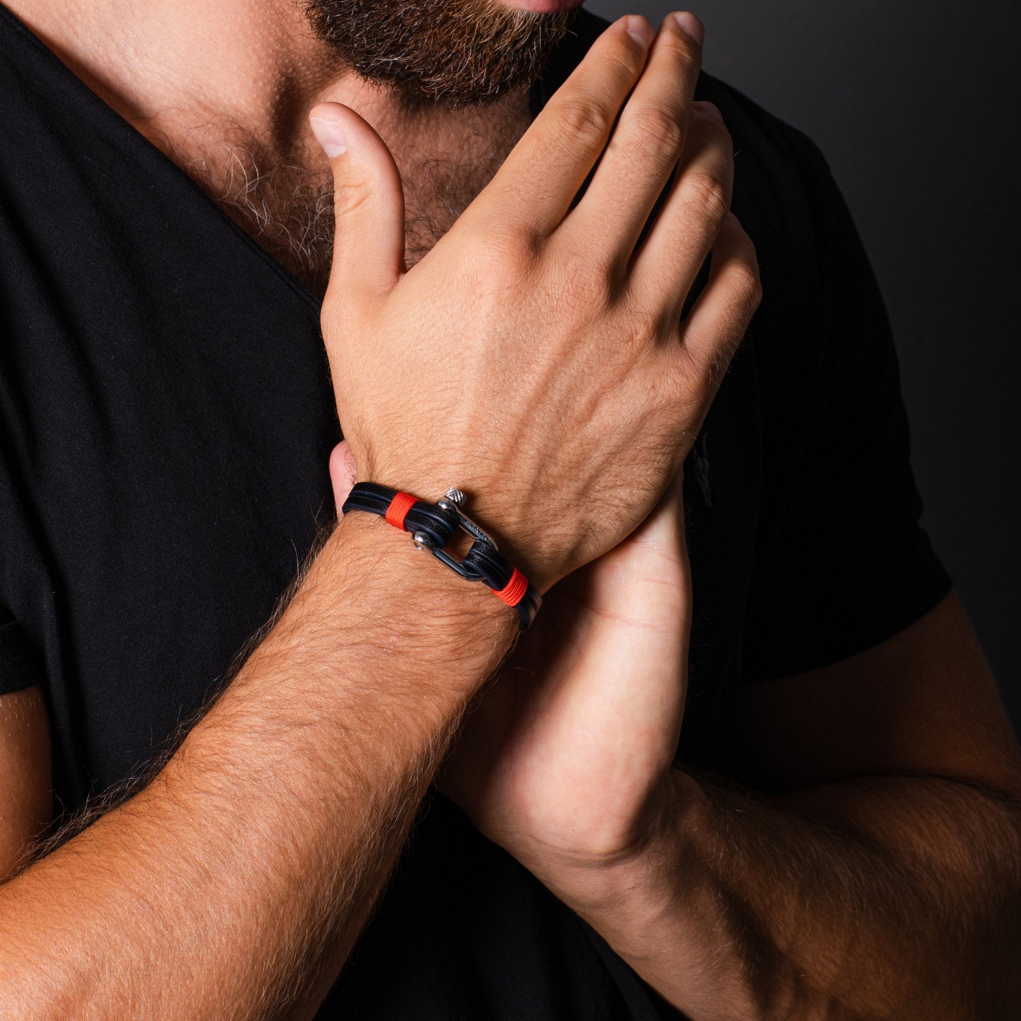 Screw Shackle Leather Bracelet — Red - Image 4