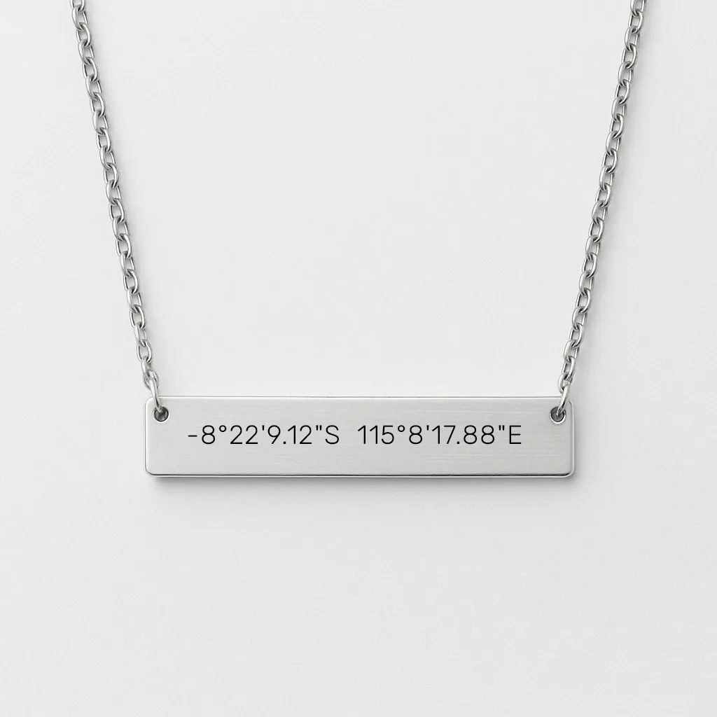 Silver Necklace with Coordinates of a Special Moment - Imagen 4