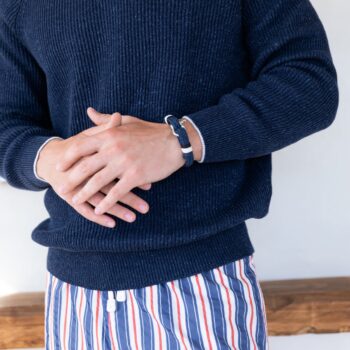 Horseshoe Shackle Nautical Rope Bracelet — Navy